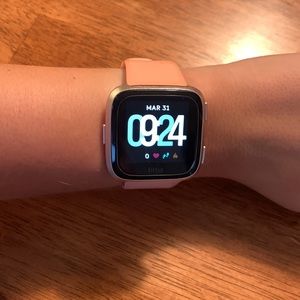 Fitbit Versa rose gold